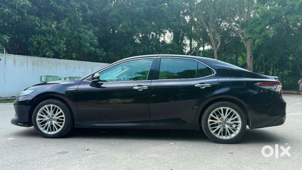 Toyota Camry Hybrid, 2021, Petrol