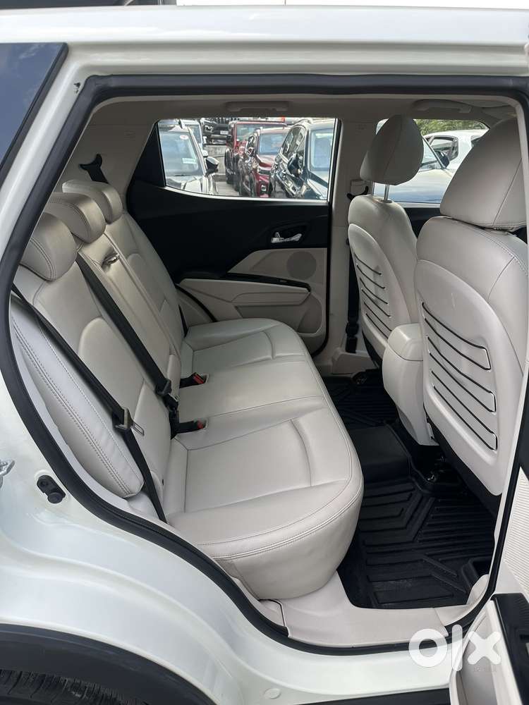Mahindra Xuv300 W8 Option, 2019, Petrol