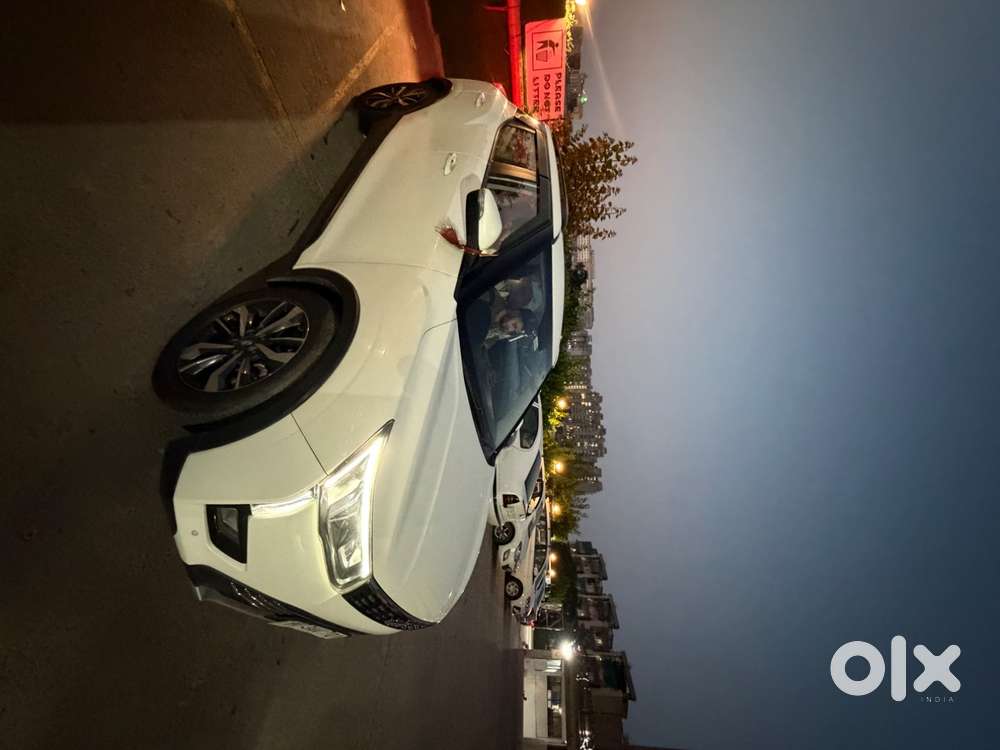 Mahindra Xuv300 2021 Diesel Well Maintained