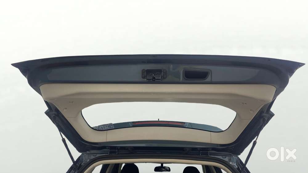 Mahindra Xuv300 W8 Diesel, 2021, Diesel