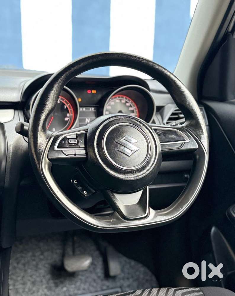 Maruti Suzuki Swift Vxi, 2020, Petrol