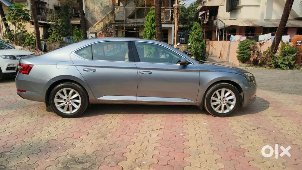Skoda Superb 2.0 Tsi At L&k, 2019, Petrol