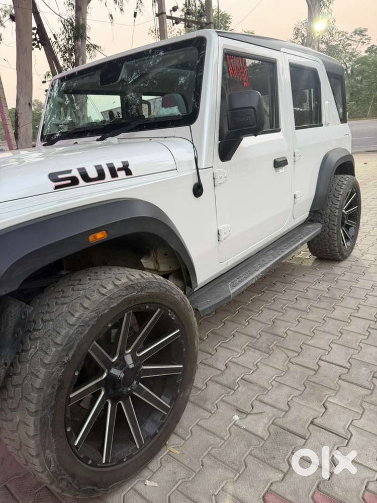 Mahindra Thar Roxx 2025