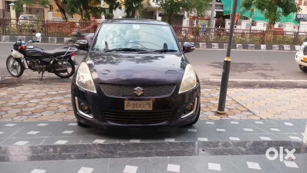 Maruti Suzuki New-gen Swift 2016 Petrol 42000 Km Driven