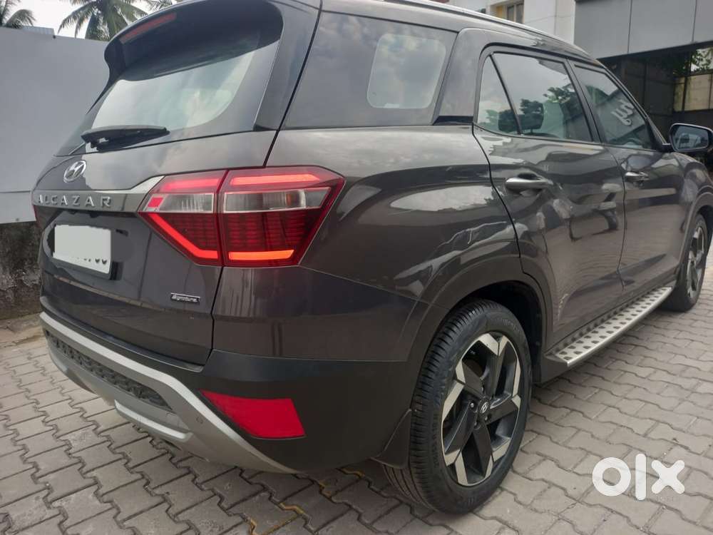 Hyundai Alcazar 2.0 Signature (o) Petrol At 7 Str, 2022, Petrol