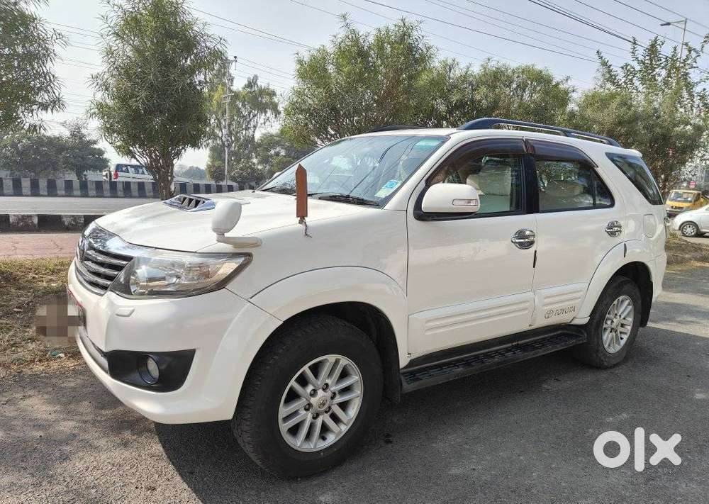 Toyota Fortuner 3.0 4x2 Automatic, 2013, Diesel