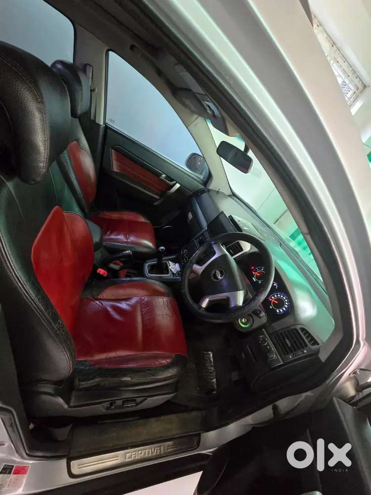 Chevrolet Captiva 2011 Diesel 150000 Km Driven