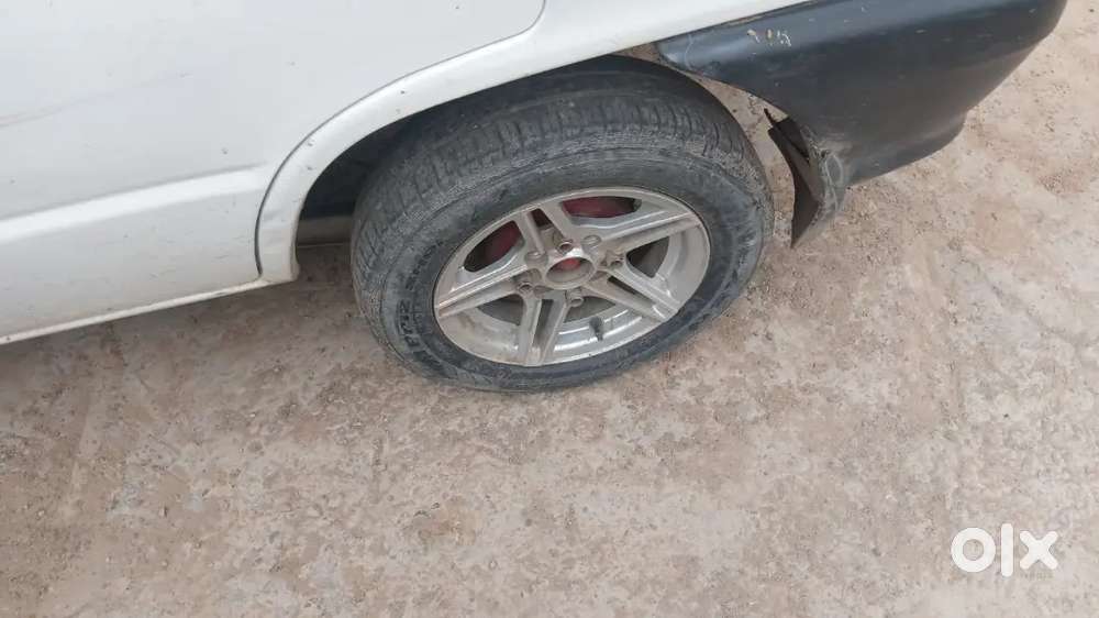 Maruti 800 ...2008
All Condition Ok Ac Full Working Passing Khatm Ha