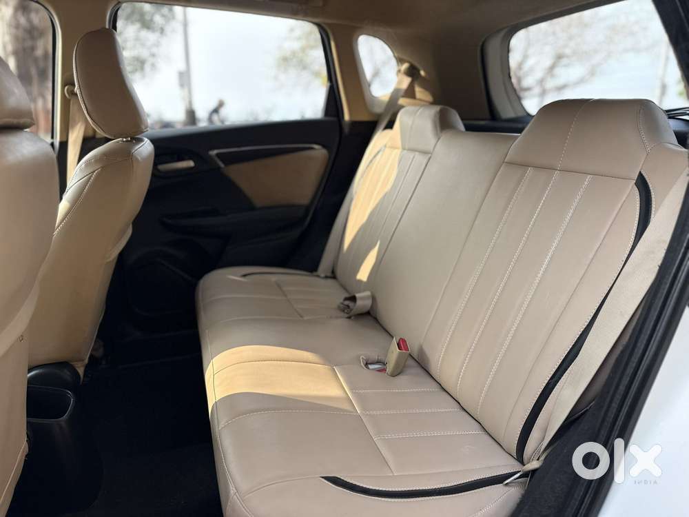 Honda Jazz V Cvt, 2015, Petrol