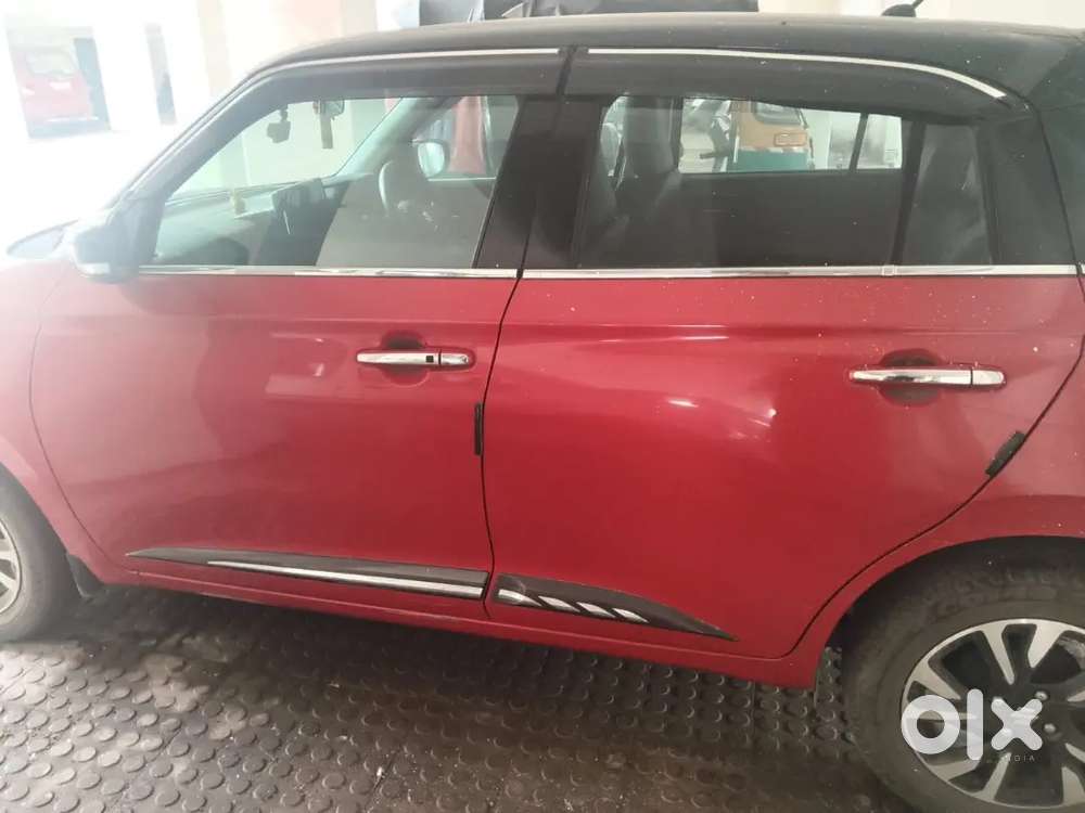 Maruti Suzuki Swift Zxi 2024