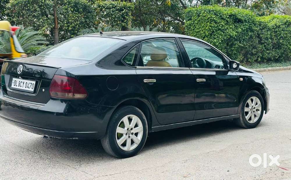 Volkswagen Vento 1.2 Highline Plus At 16 Alloy, 2011, Petrol