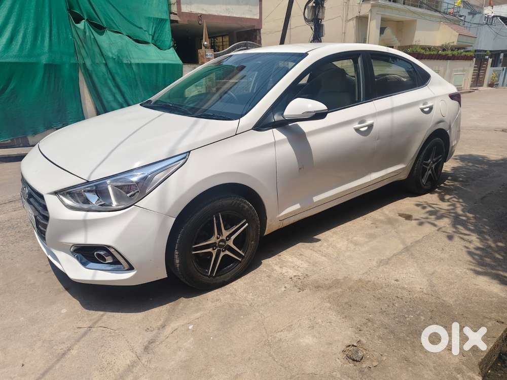 Hyundai Verna, 2018, Diesel