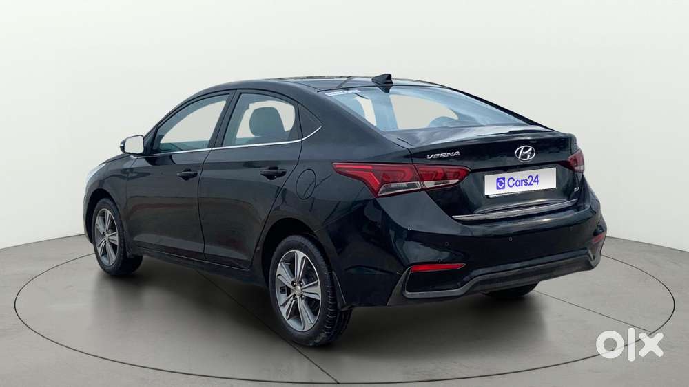 Hyundai Verna 1.6 Vtvt Sx, 2018, Petrol