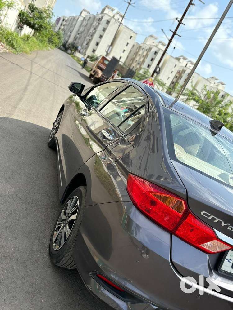 Honda City 2022 Cng & Hybrids 82000 Km Driven