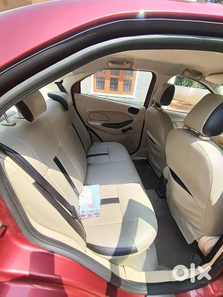 Ford Figo Aspire 1.2 2016 Cng