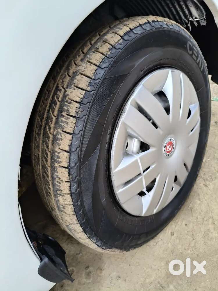 Hyundai Eon Petrol Manual October 2013 Era