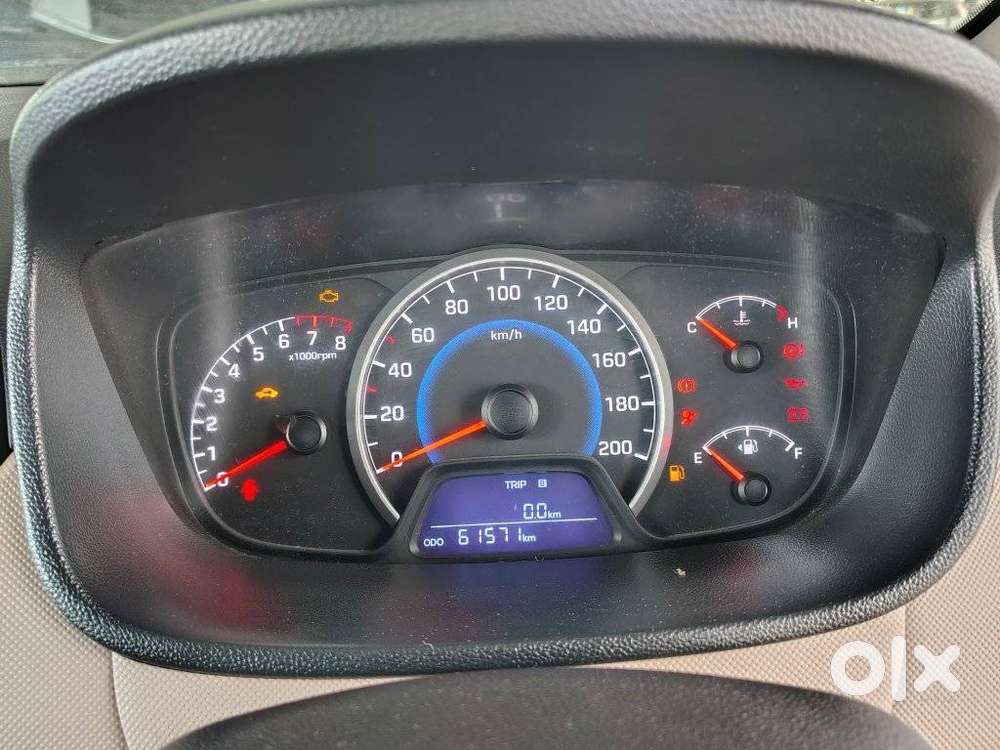 Hyundai Grand I10 Crdi Asta Option, 2016, Petrol