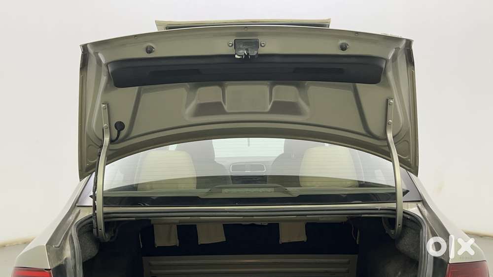 Skoda Rapid Ambition 1.6 Tdi Cr Manual Plus, 2014, Diesel