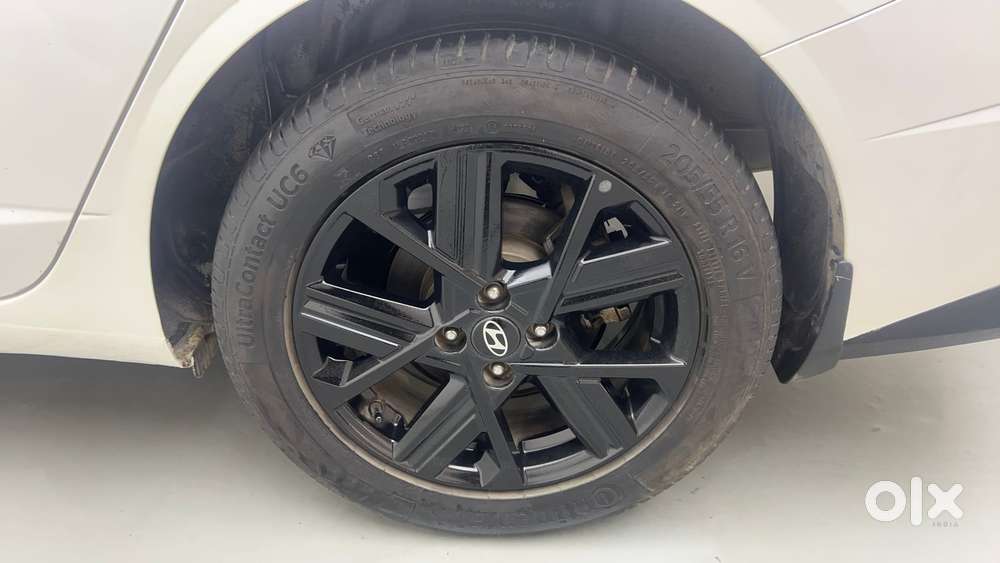 Hyundai Verna 1.5 Sx (o) Turbo Petrol Dct, 2023, Petrol