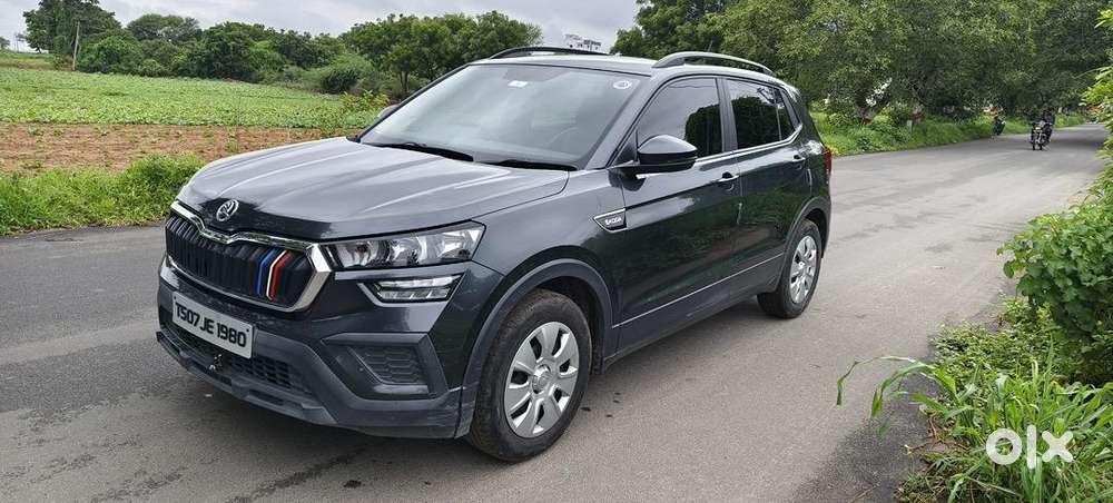 Skoda Superb Manual Petrol 2021 Used