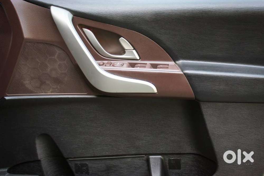 Mahindra Xuv500 At W8 Fwd, 2015, Diesel