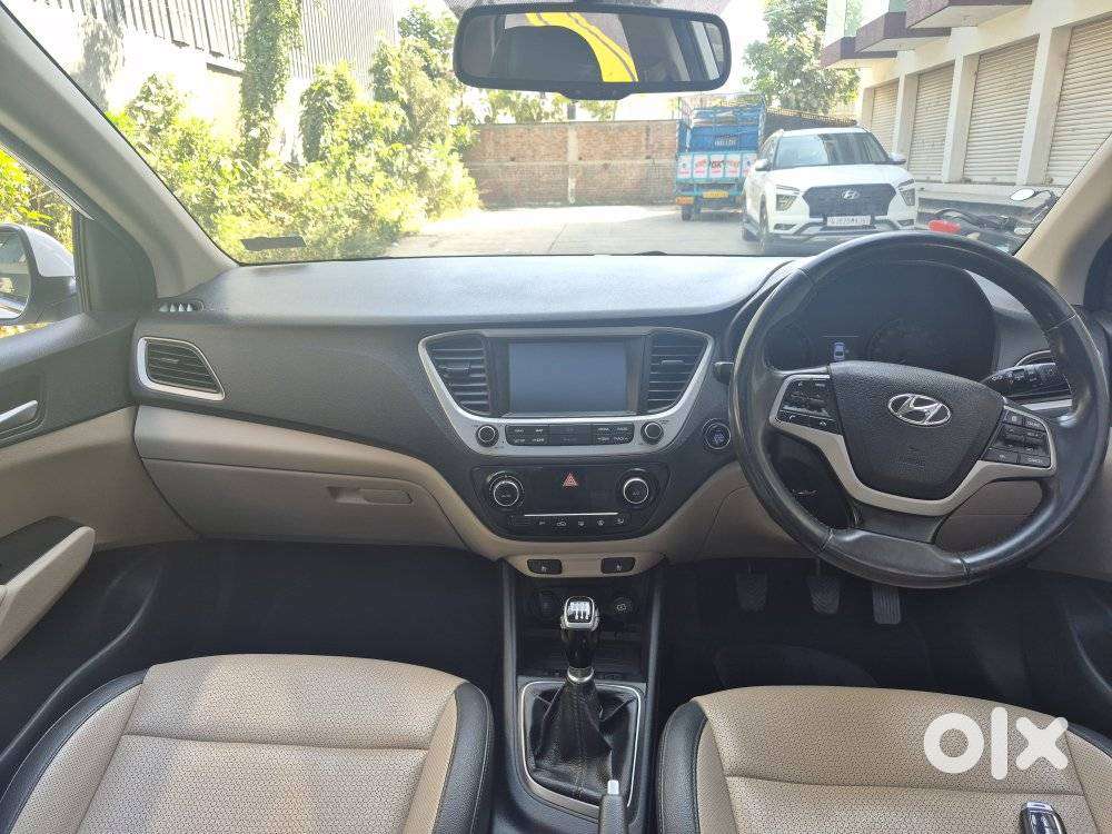 Hyundai Verna 1.6 Sx (o) Vtvt, 2019, Petrol