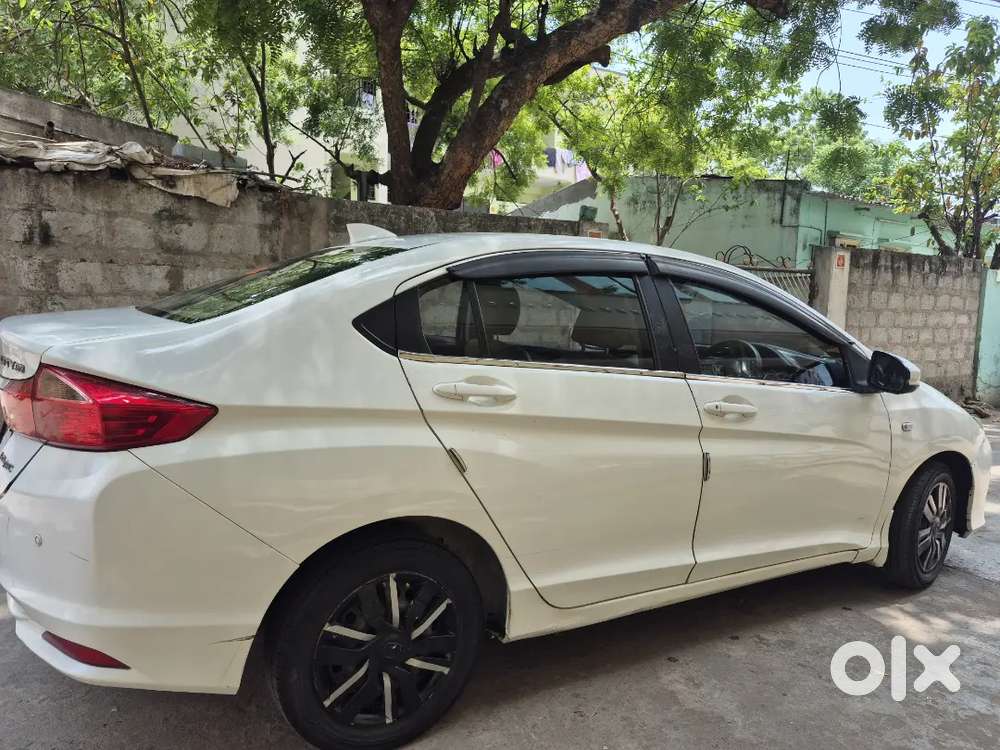 Honda City Sv