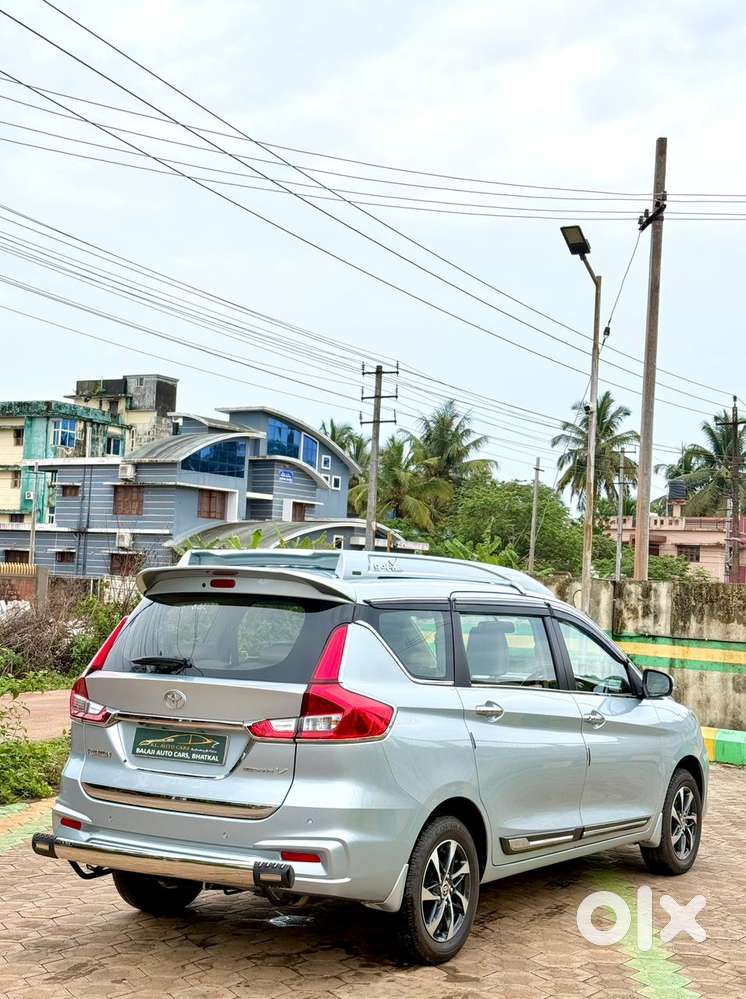 Toyota Rumion V Mt, 2024, Petrol