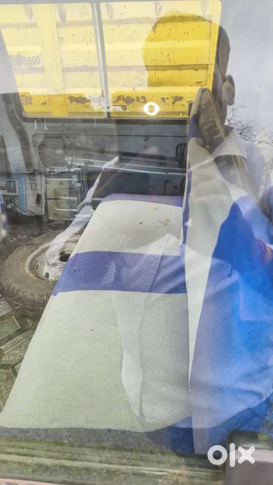 Maruti Suzuki Omni 2006