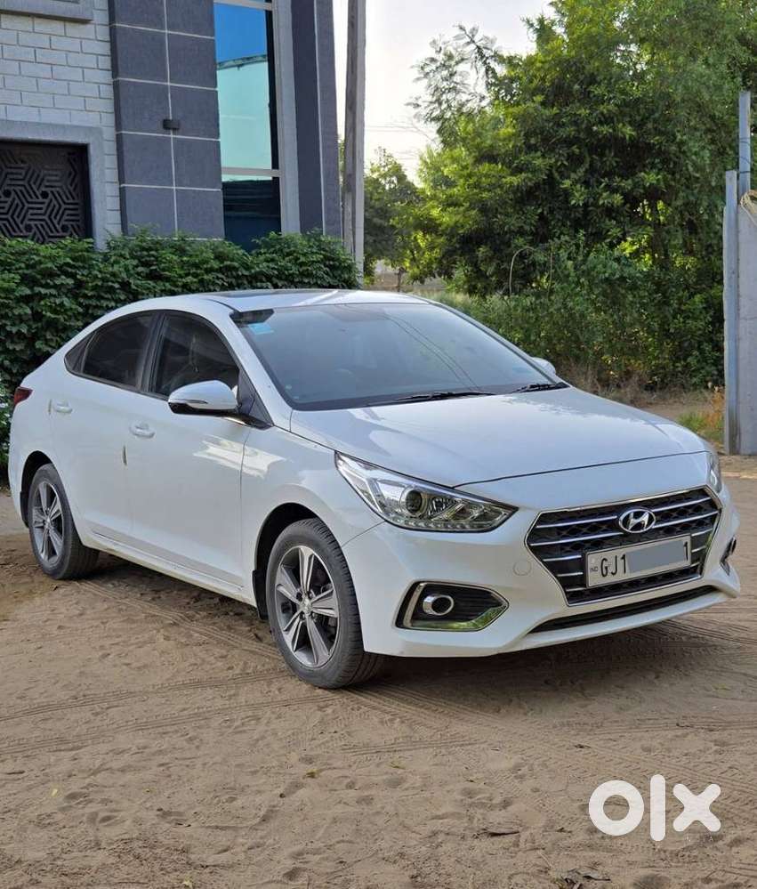 Hyundai Verna 1.6 Crdi Sx Plus At, 2017