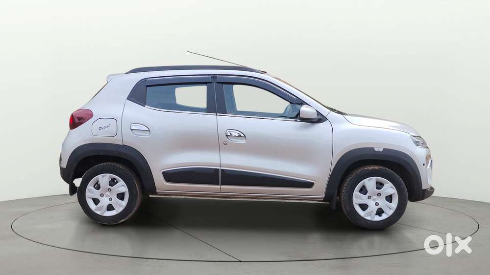 Renault Kwid 1.0 Rxt Amt, 2022, Petrol