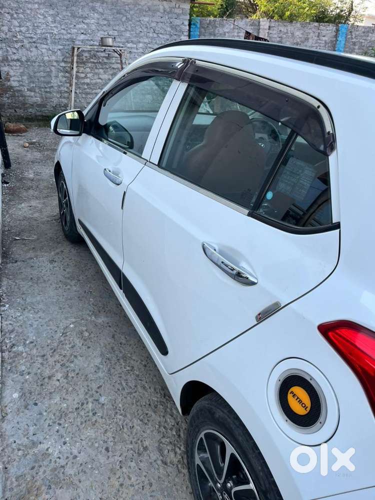 Hyundai Grand I10 2018 Petrol Well Maintained