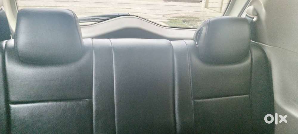 Mahindra Marazzo M8, 2019, Diesel