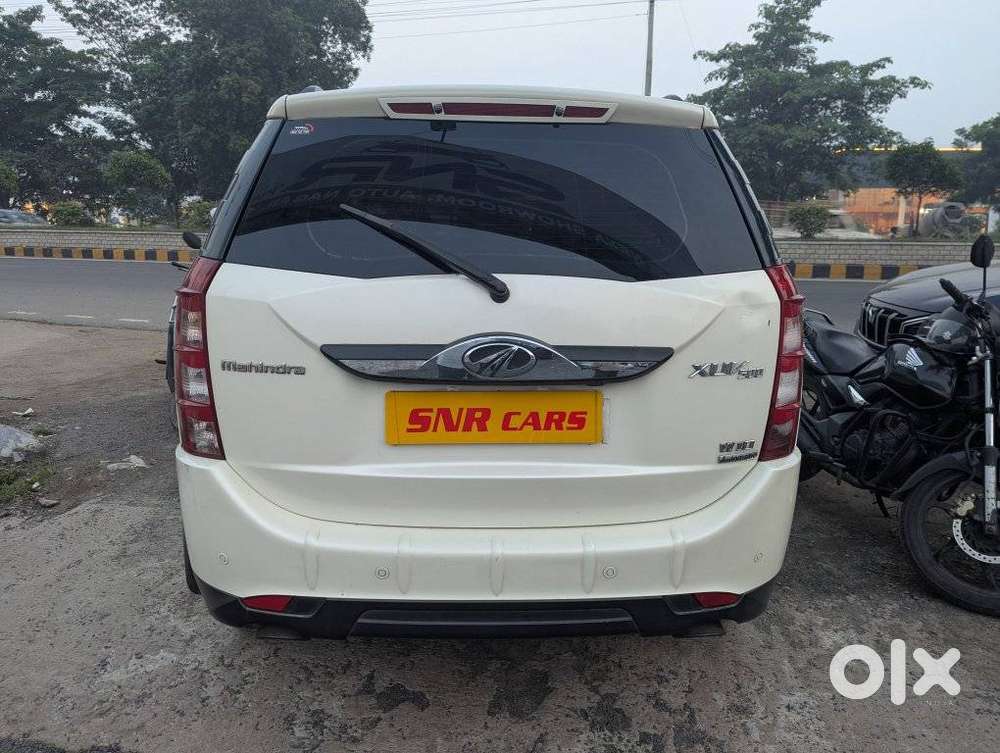 Mahindra Xuv500 W10 At, 2016, Diesel