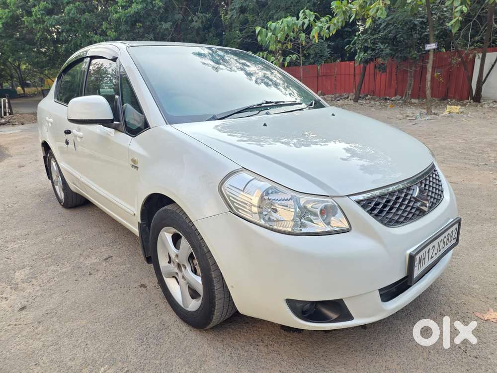 Maruti Suzuki Sx4 Zxi Mt Bsiv Leather, 2012, Petrol