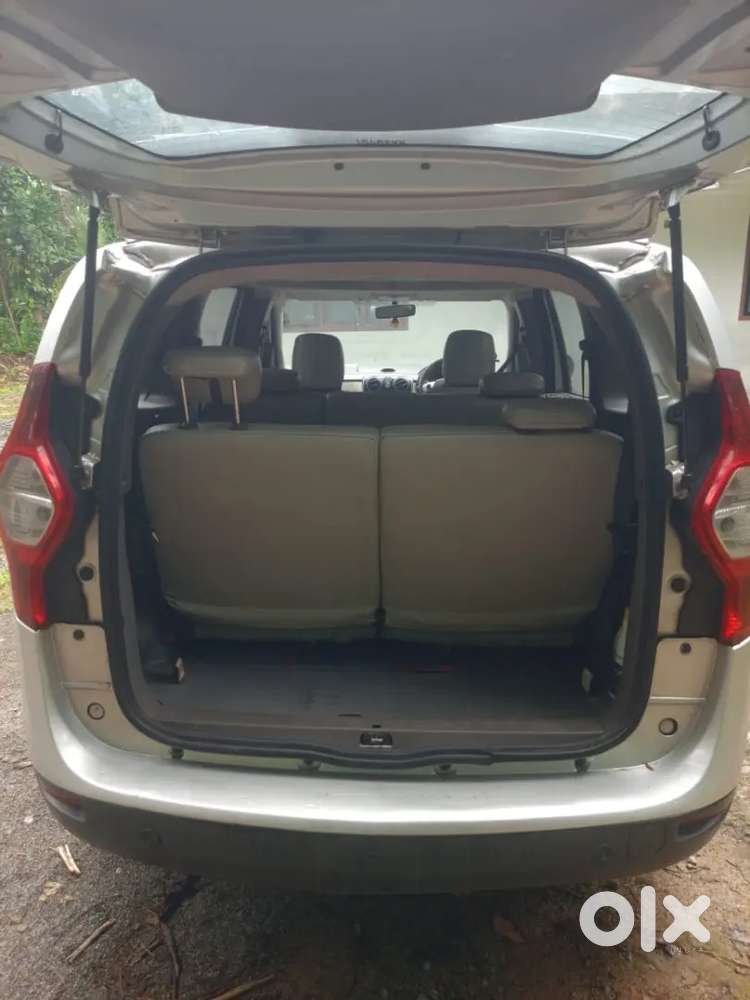 Renault Lodgy Rxz Full Option