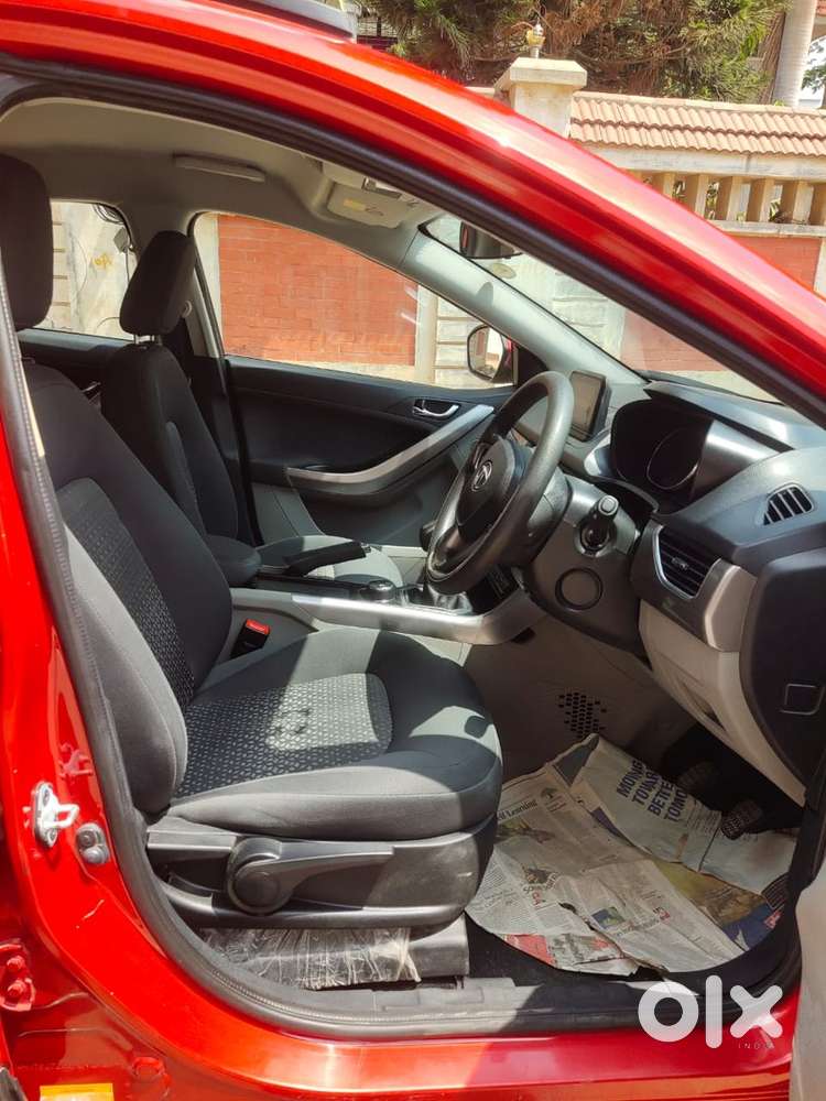 Tata Nexon 2017 Petrol Manual