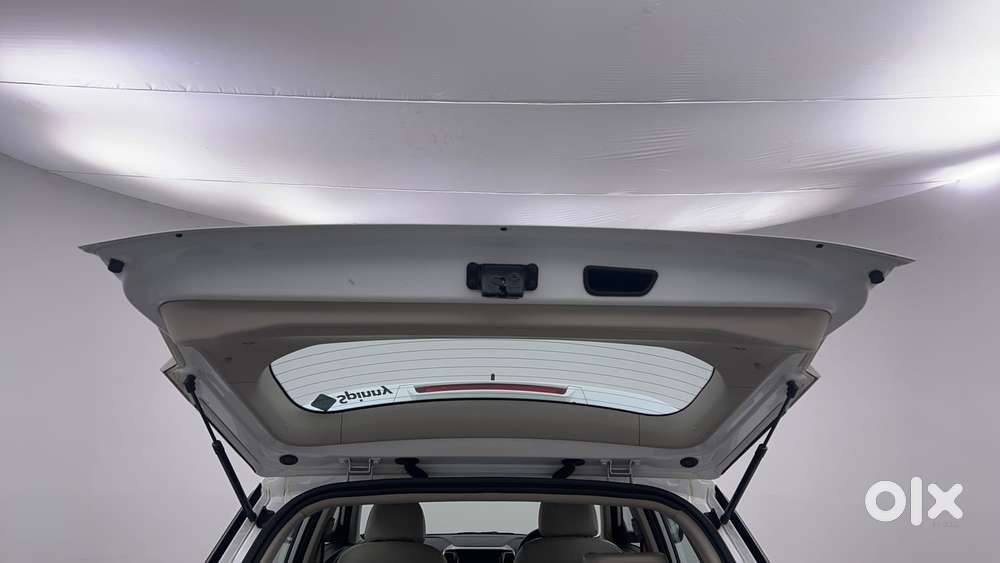 Mahindra Xuv300 W8 Option Diesel, 2024, Diesel