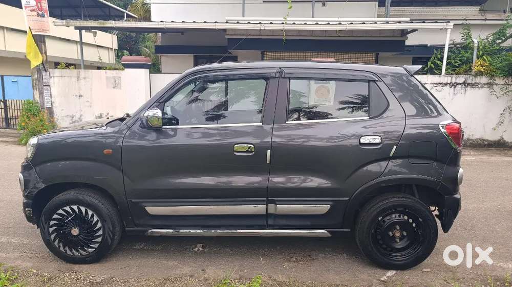 Well Maintained. 4 New Tyres  Company Service History