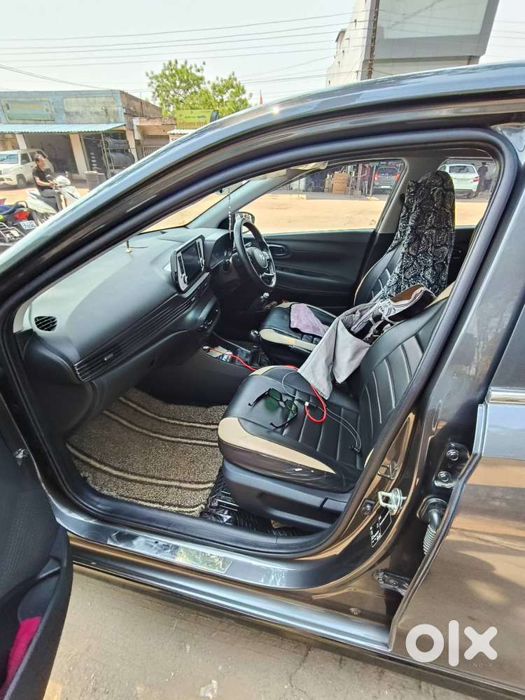 Hyundai I20 Sportz 2022  Well Maintained  Low Km Driven Urgent Sale