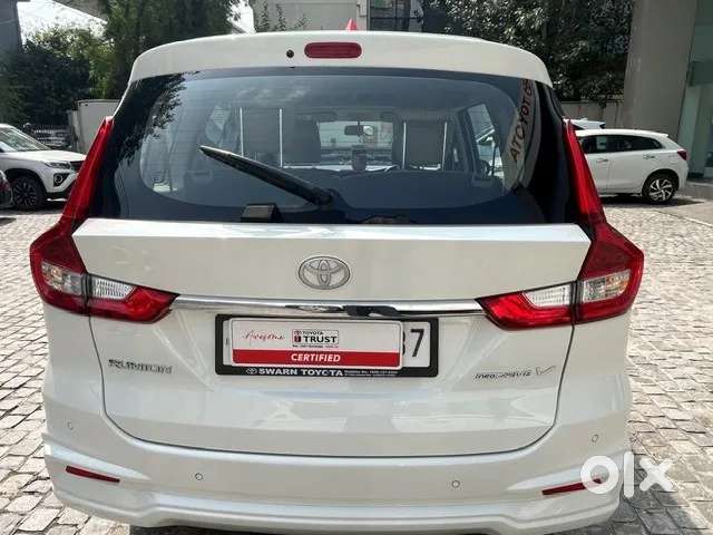 Toyota Rumion V Mt, 2024, Petrol
