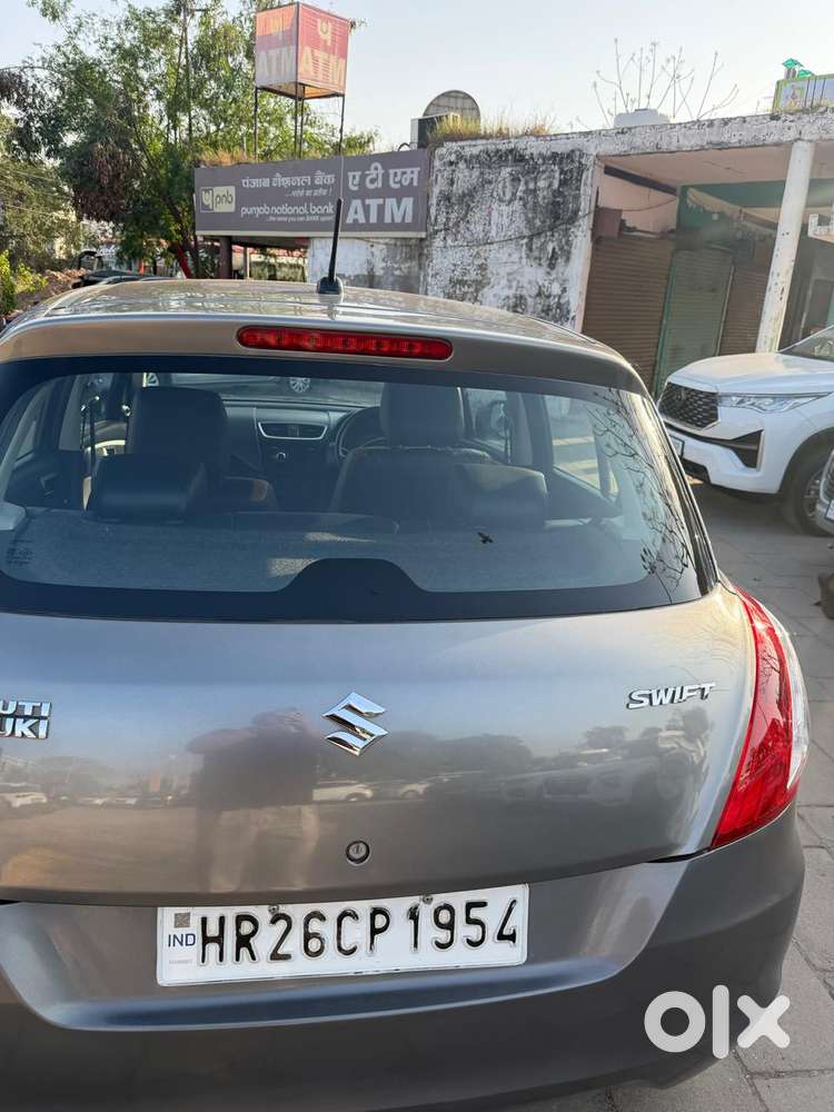 Maruti Suzuki Swift Lxi Option, 2015, Petrol