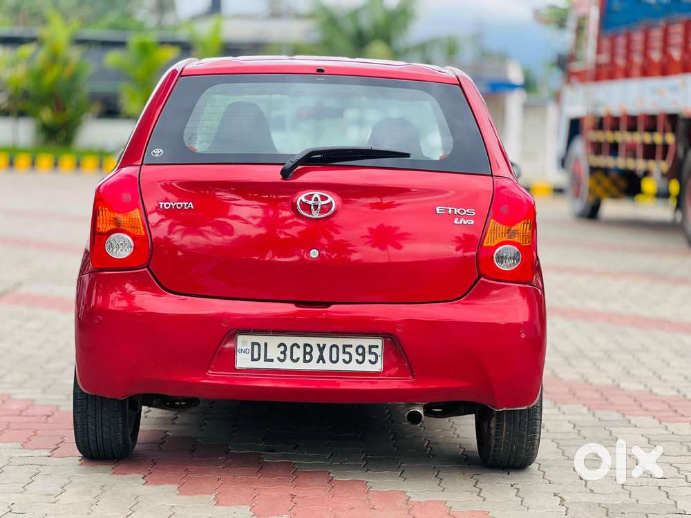 Toyota Etios Liva V, 2012, Petrol