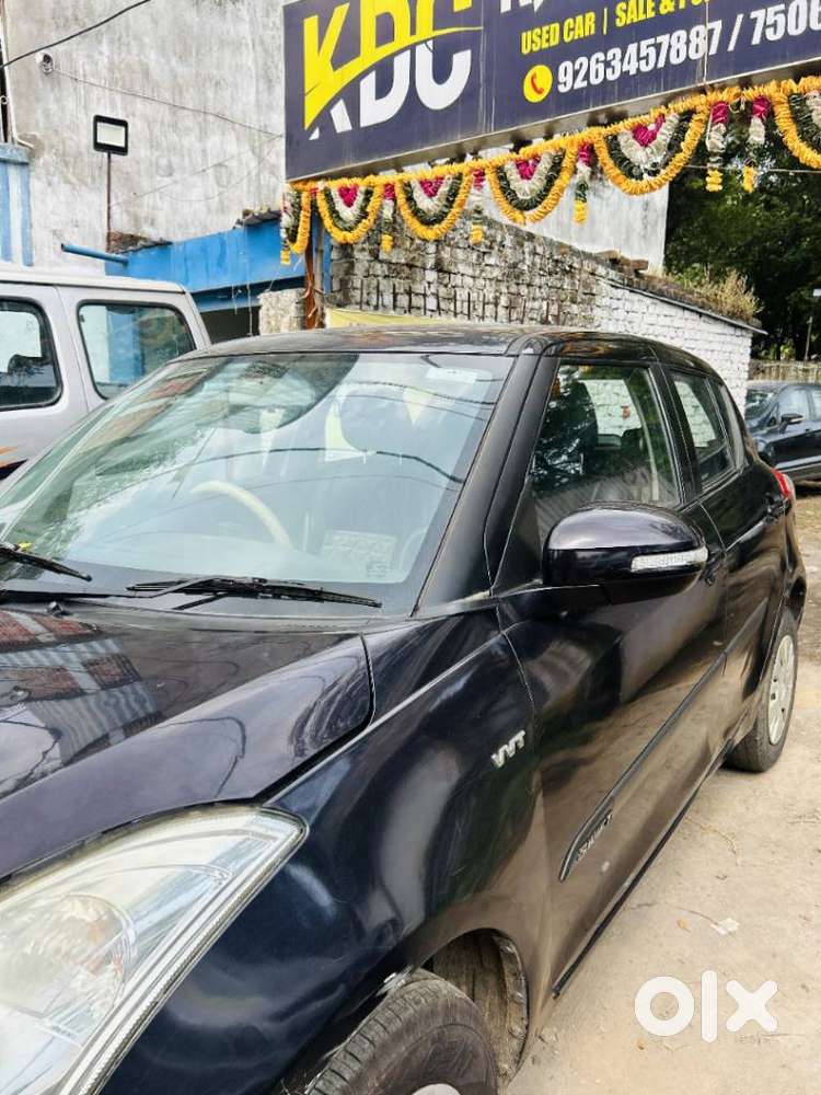 Maruti Suzuki Swift Vxi + Manual, 2016, Petrol