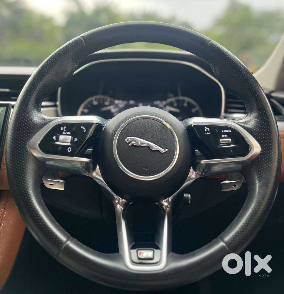 Jaguar F-pace 2.0 R Dynamic S, 2023, Petrol