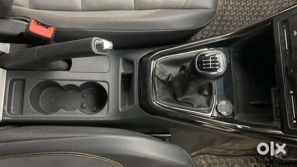 Skoda Kushaq 1.5 Tsi Style, 2022, Petrol