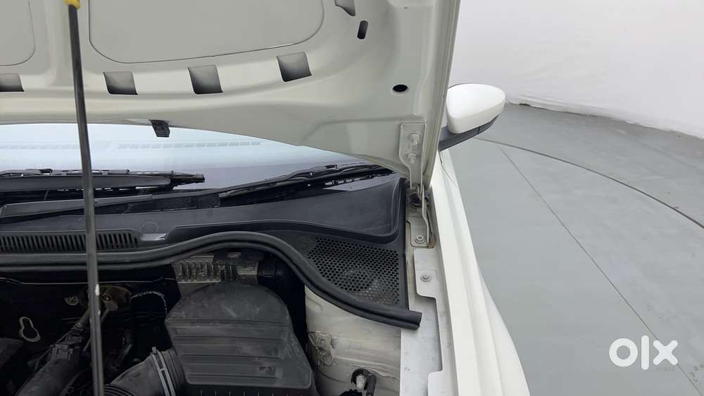 Volkswagen Vento 2013-2015 1.2 Tsi Highline At, 2016, Petrol