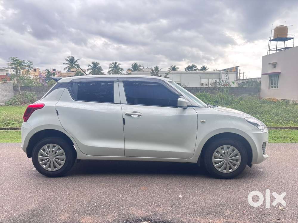 Maruti Suzuki Swift Vxi 1.2 Abs Bs-iv, 2020, Petrol
