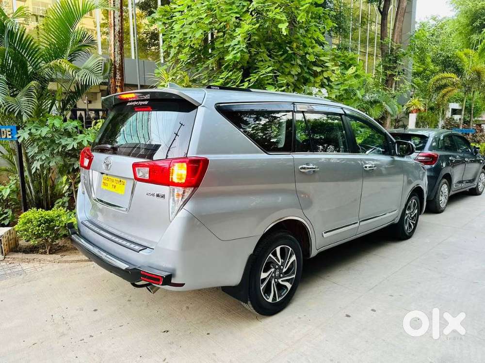 Toyota Innova Crysta 2.4 Gx Limited Edition 8 Str, 2022, Diesel