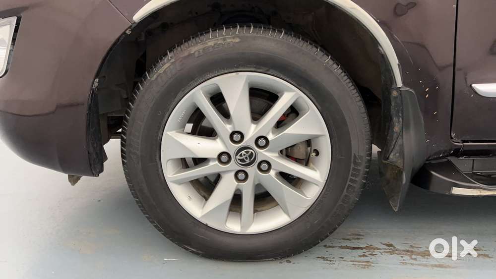 Toyota Innova Crysta 2.4 V 7 Str, 2019, Diesel